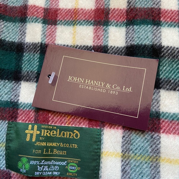 Scarf Made in Ireland - Picture 2 of 4